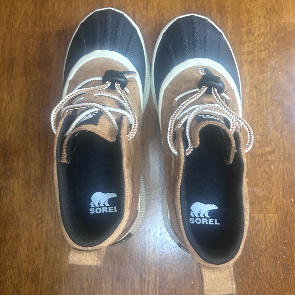 Sorel WOMEN'S OUT N ABOUT™ III CLASSIC BOOTS - Picture 7 of 9